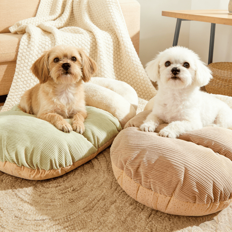 Semi-Enclosed Comfortable Slipper-Shaped Plush Pet Bed - Warm And Soft