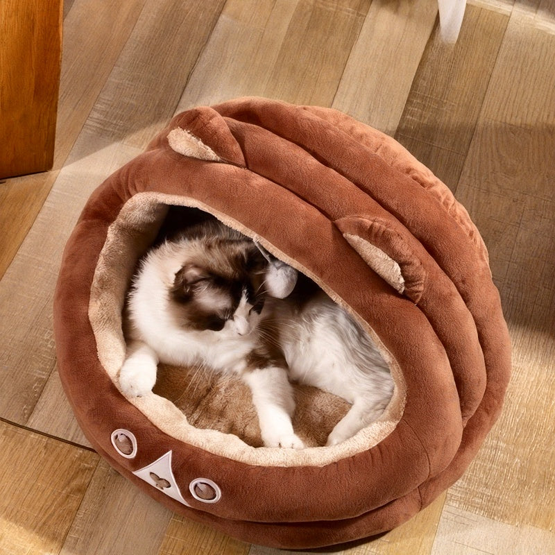 Cozy Mongolian Yurt-Style Cat House - All-Season Warmth, Cute Cartoon Design